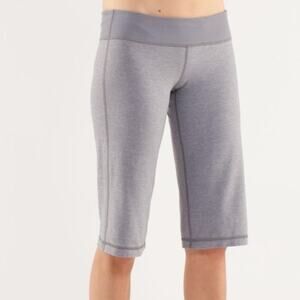 Lululemon Women’s Clam Digger II Heathered Fossil Gray Cropped Wide Leg Capris